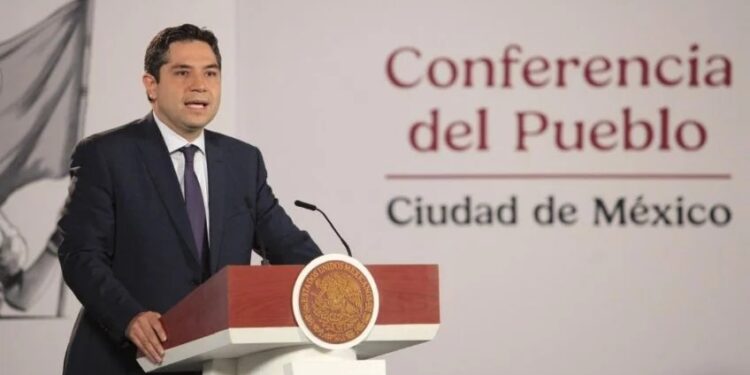 SAT explica cómo combatirán la evasión fiscal tras la entrega del Paquete Económico 2027