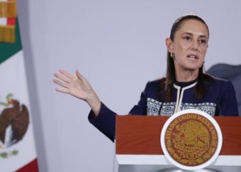Sheinbaum cuestiona prueba PISA y defiende la educación pública de México