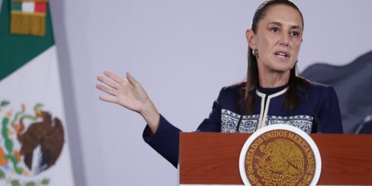 Sheinbaum cuestiona prueba PISA y defiende la educación pública de México