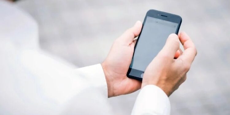 Registro de celulares en México: ¿por qué las personas con discapacidad no pueden hacerlo?
