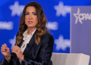 Zarina antidrogas lanza advertencia: corrupción será perseguida en ambos lados en EU o en México