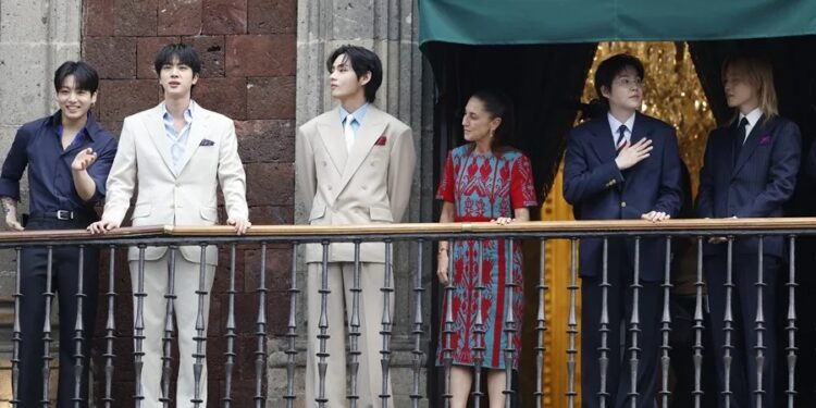 ¿Regresa BTS a México? Esto se sabe tras anuncio de Sheinbaum