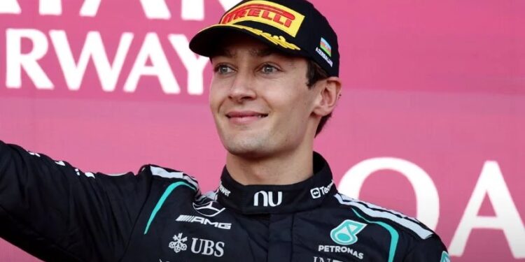 F1: George Rusell se lleva el Gran Premio de Azerbaiyán; ¿cómo le fue a Checo Pérez?