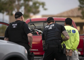 ICE plantea unidades móviles de detención para migrantes durante operativos en EU