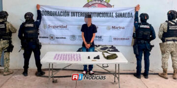 Persecución en El Rosario termina con joven detenido y 100 dosis de cristal aseguradas