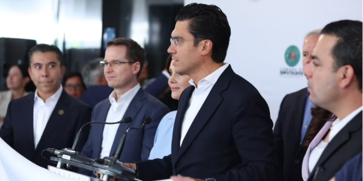 PAN adelanta voto en contra de Ley Antimemes: “Si les incomodan dejen de dar motivos”