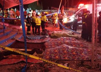 Explosión de pirotecnia deja nueve muertos y decenas de heridos en Temascalcingo
