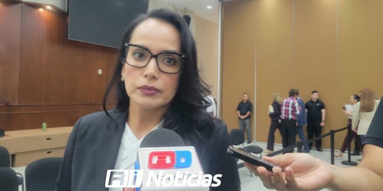 Auditora estatal comparecerá ante diputados este viernes