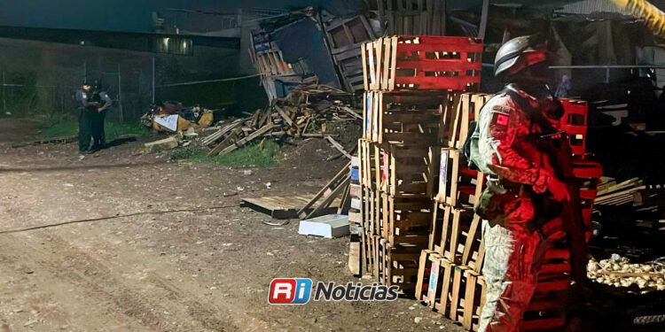 Asesinan a mujer dentro de cuarto de material reciclable en Providencia
