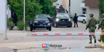Aseguran viviendas, armas y vehículos durante operativo en privada donde se ubica residencia de Rocha Moya
