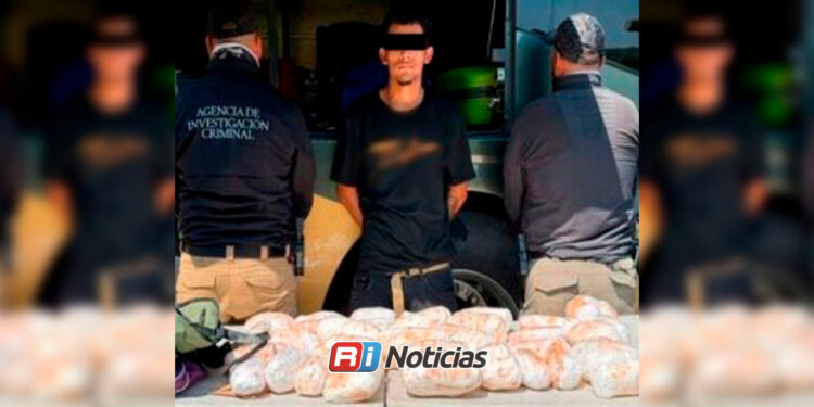 Pasajero es detenido con 26 kilos de presunta metanfetamina en autobús