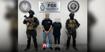 Detienen a hombre y mujer acusados de amenazar y causar daños en escuela de Culiacán