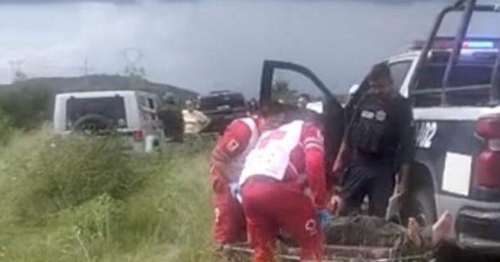 Volcadura en la México 15 deja un muerto y un adulto mayor herido