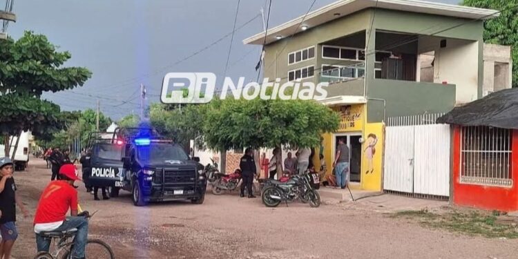 Ataque armado cobra la vida de una mujer en Escuinapa