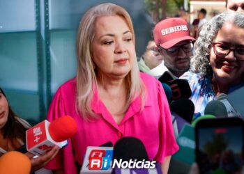 Martha Reyes pide reunión de trabajo con la gobernadora y no solo fotografías