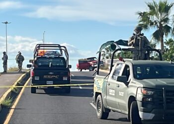 Asesinan a mujer a balazos mientras circulaba por el bulevar José Limón, en Culiacán