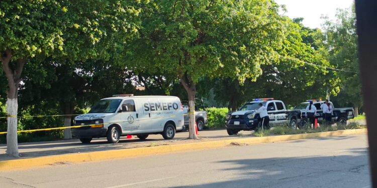 Muere motociclista tras fuerte accidente sobre carretera de Navolato
