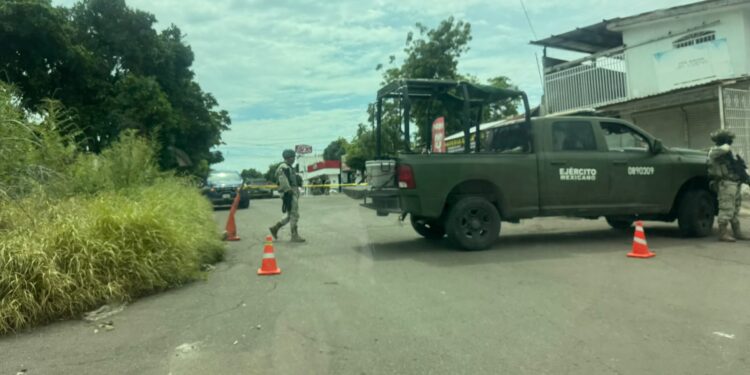 Catean presunto “casino” clandestino en Culiacán; retiran tragamonedas