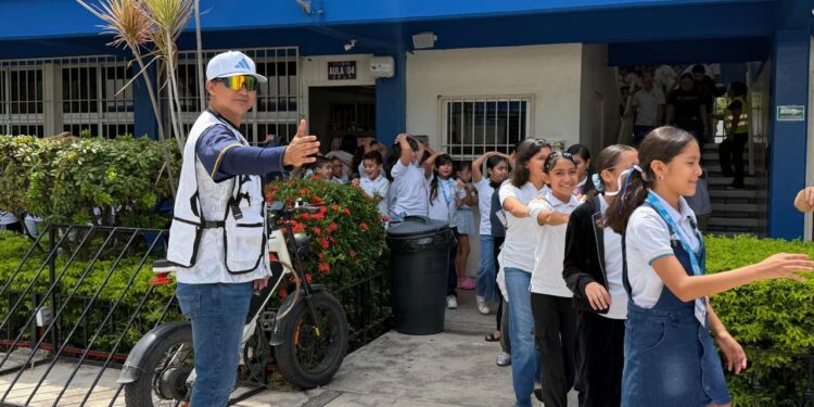 Simulacro Nacional en la UAS Zona Sur, se organiza con éxito