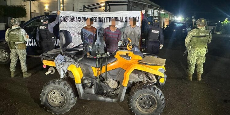 Detienen a cuatro hombres armados en dos operativos en Mazatlán