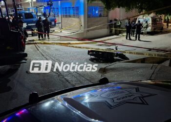 Ejecutan a balazos a motociclista en la colonia Emiliano Zapata