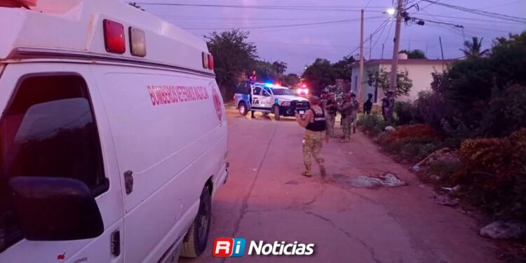 Mujer muere tras ser atacada a balazos en la colonia Ejidal de Mazatlán