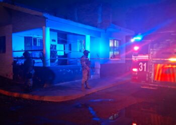 Balean vivienda y queman automóvil en Juntas del Humaya, Culiacán