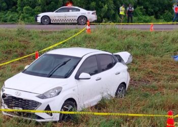 Muere adulto mayor tras choque entre motocicleta y automóvil en la Mazatlán-Culiacán