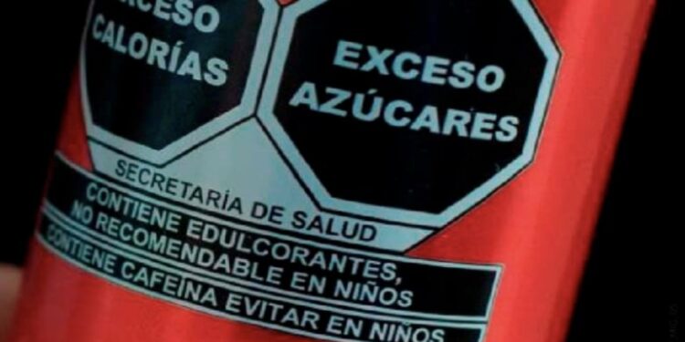 Adiós a los sellos en las escuelas: la industria cambia sus botanas