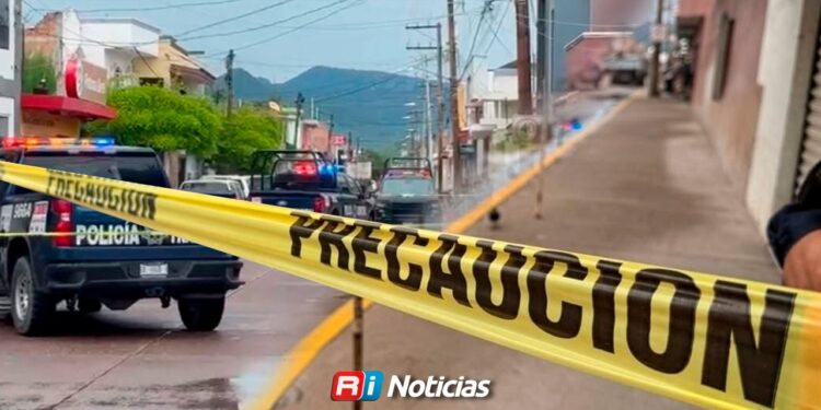 Ejecutan a mujer cuando llegaba a su domicilio en pleno Centro de Escuinapa
