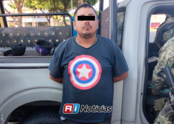 Detienen a motociclista con presunta droga durante operativo de Marina en Mazatlán