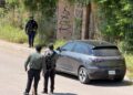 Localizan camioneta de estadounidense privado de la libertad en Culiacán; estaba abandonada