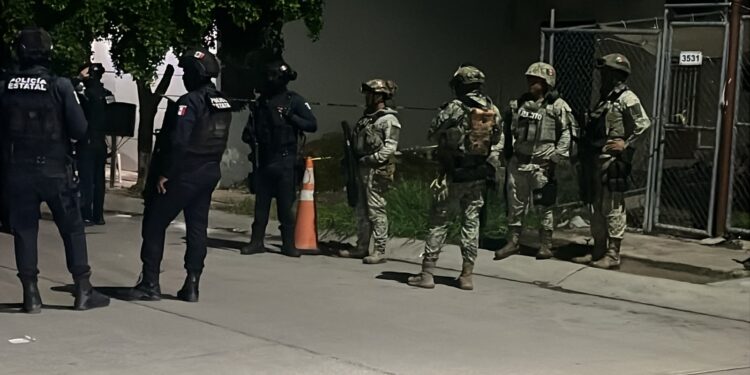 Balean a mujer en Alturas del Sur en Culiacán; detienen a presunto agresor