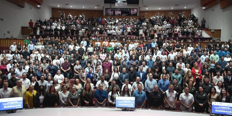 El Rector Jesús Madueña inaugura el 17.º Encuentro Estatal de Experiencias de Brigadistas de Servicio Social de la UAS; destaca al voluntariado como la expresión más humana de la educación
