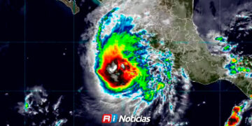 Trudy se mantiene en la costa del Pacífico mexicano, se espera se debilite esta noche