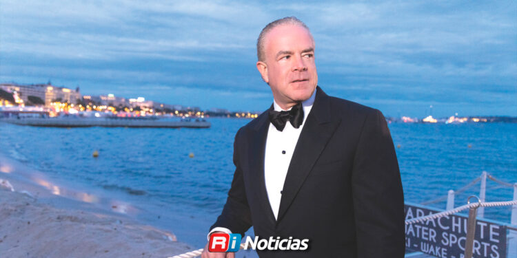 Raúl Rocha Cantú, dueño de Miss Universo, tiene nueva orden de detención por delincuencia organizada y lavado de dinero