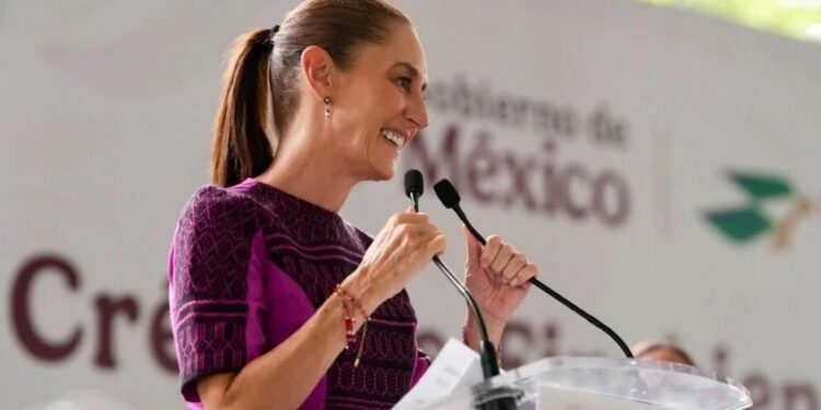 Sheinbaum destaca crecimiento económico y confianza de inversionistas en México