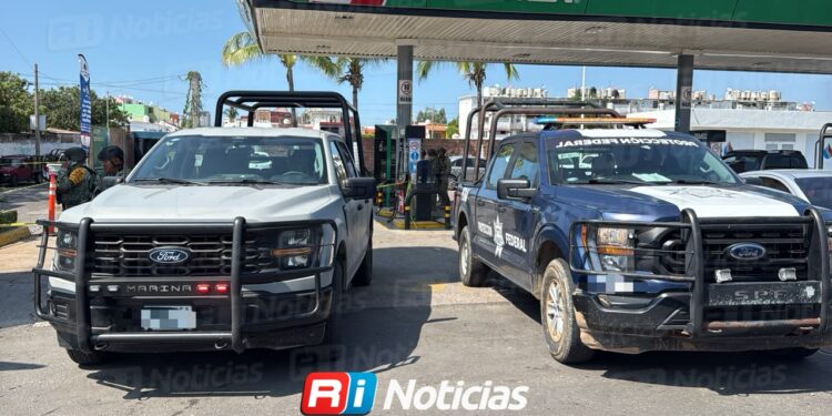 Asesinan a motociclista frente a la Plaza Ley del Mar, en Mazatlán
