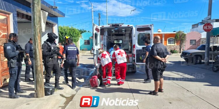 Explota cartucho de gas mientras soldaba tubería y resulta lesionado en Mazatlán