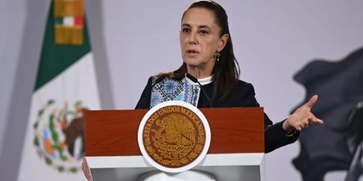 Sheinbaum afirma que mantiene diálogo con madres de personas desaparecidas, pero evita hacerlo público