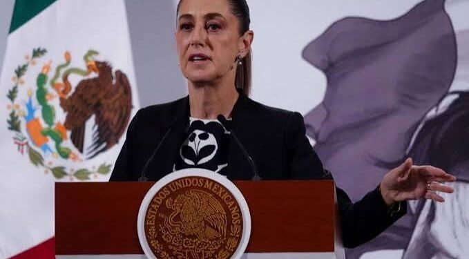 Sheinbaum recuerda Tlatelolco y condena la represión contra movimientos sociales