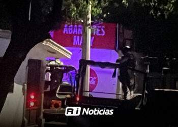 Balean estanquillo en Culiacán; fachada termina con al menos 40 impactos
