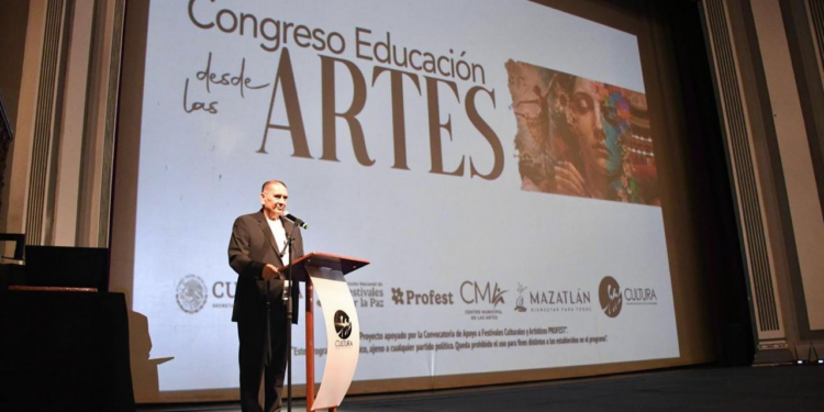 Suma la UAS esfuerzos en el Congreso de Educación desde las Artes