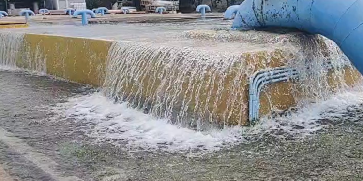 Falla eléctrica provoca baja presión y desabasto de agua en zonas de Mazatlán