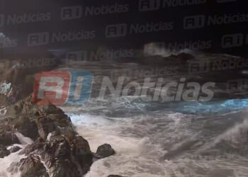 Reportan la desaparición del Clavadista; se lanzó al mar y ya no salió