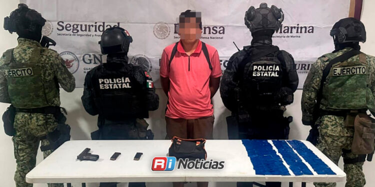 Detienen a hombre armado con 222 dosis de presunto cristal en Zona Dorada de Mazatlán