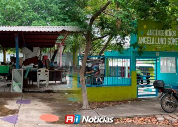 Obras inconclusas impiden regreso a clases en kínder Ángela Lund; padres exigen respuesta al ISIFE