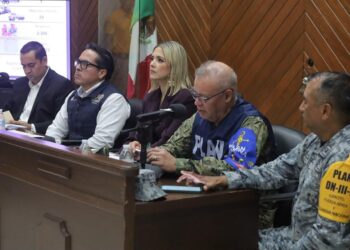 Activan medidas preventivas en Mazatlán ante posibles lluvias por el huracán Simón