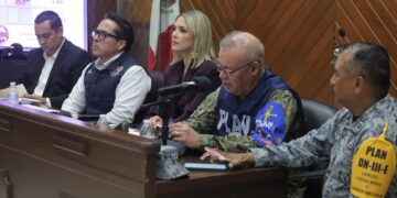 Activan medidas preventivas en Mazatlán ante posibles lluvias por el huracán Simón