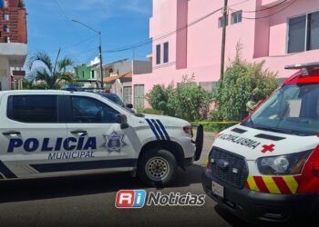 Localizan a hombre sin vida por disparo de arma de fuego en Puestas del Sol